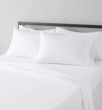 Amazon Basics 4 Piece Microfiber Lightweight Wrinkle-free Breathable Bed Sheet Set