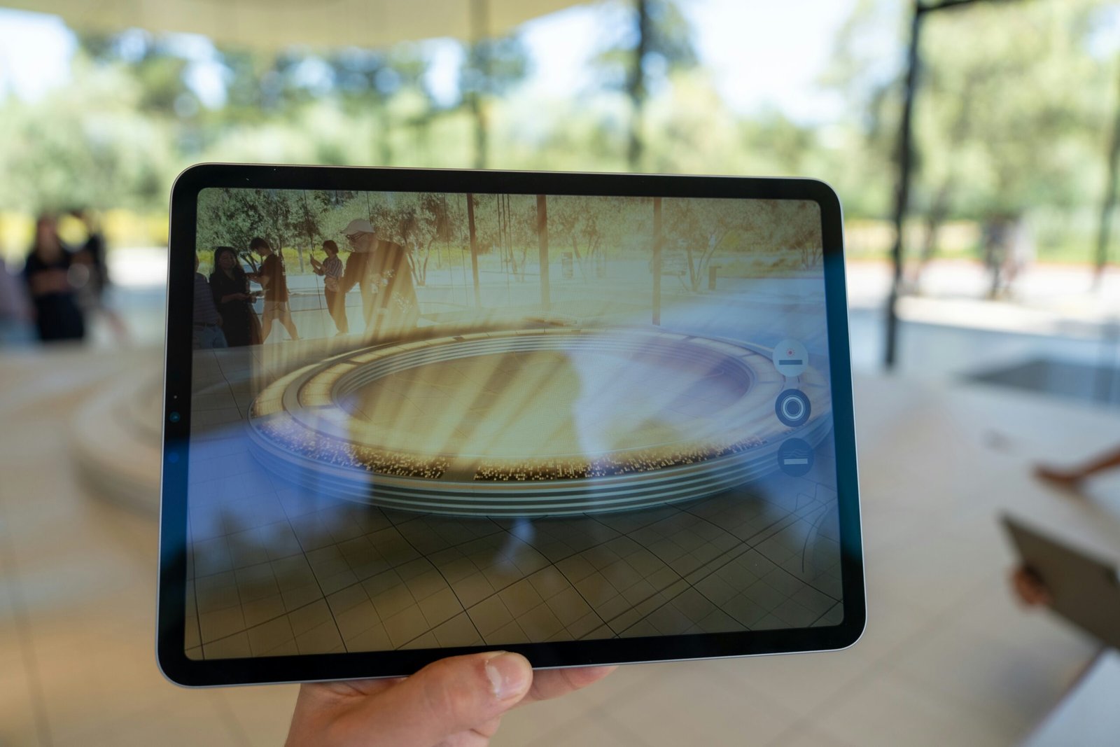 El Negocio de la Realidad Aumentada: Aplicaciones y Juegos